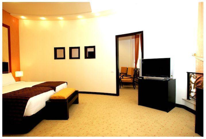 Ambassador Hotel 바쿠 외부 사진