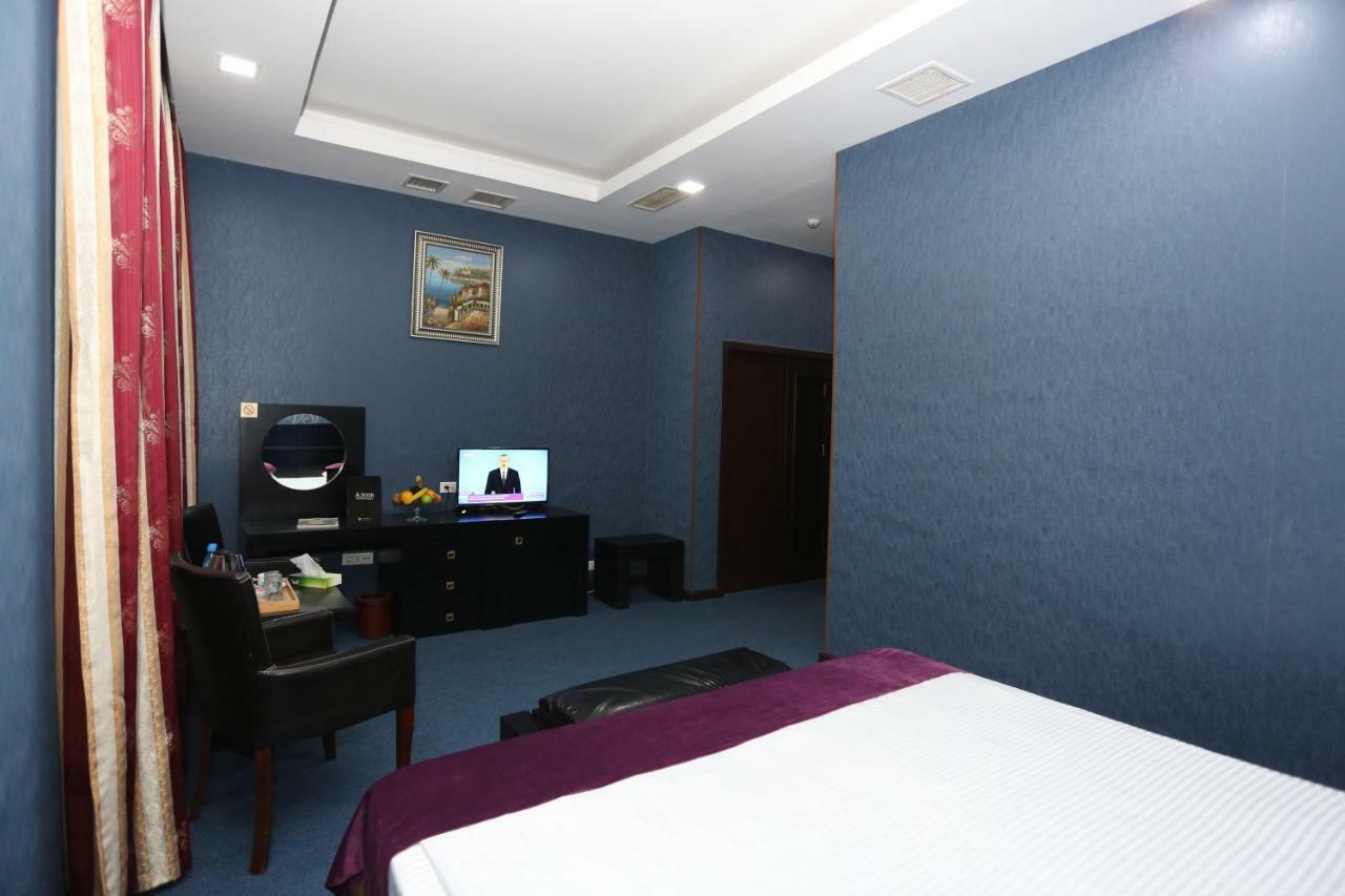 Ambassador Hotel 바쿠 외부 사진