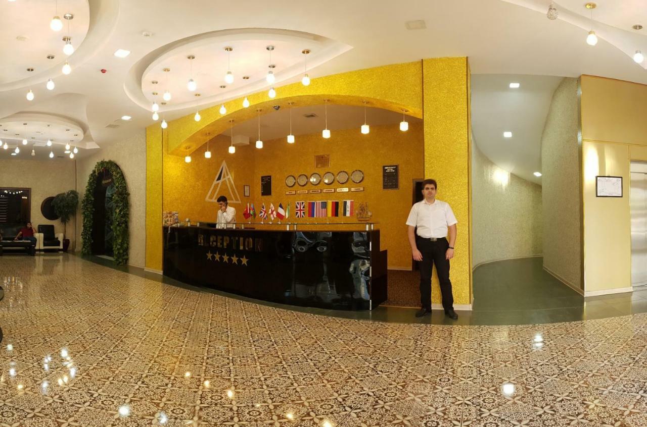Ambassador Hotel 바쿠 외부 사진
